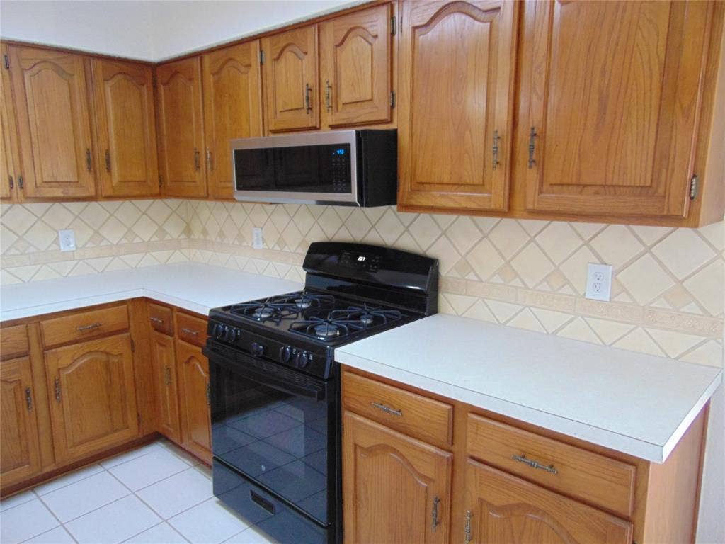 809 Broadmoor Drive, Mesquite, TX 75149 809 Broadmoor Drive, Mesquite, TX 75149