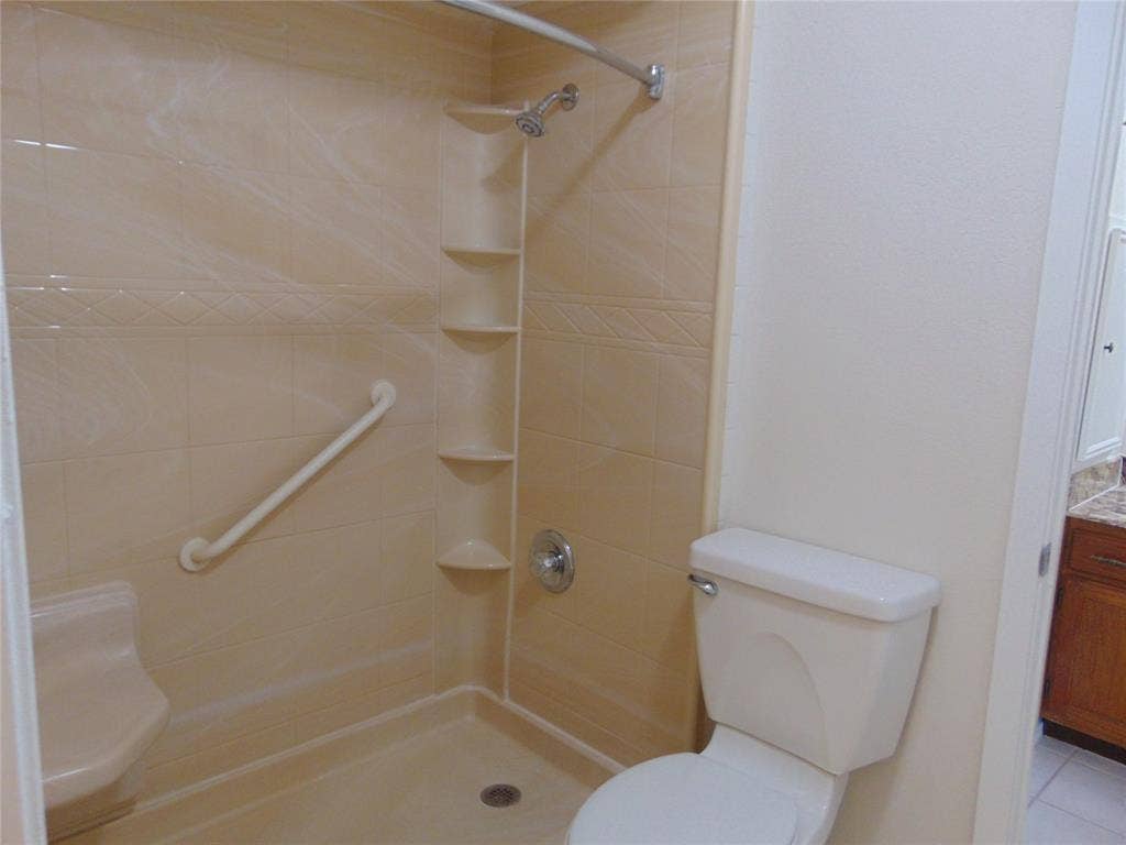 809 Broadmoor Drive, Mesquite, TX 75149 809 Broadmoor Drive, Mesquite, TX 75149