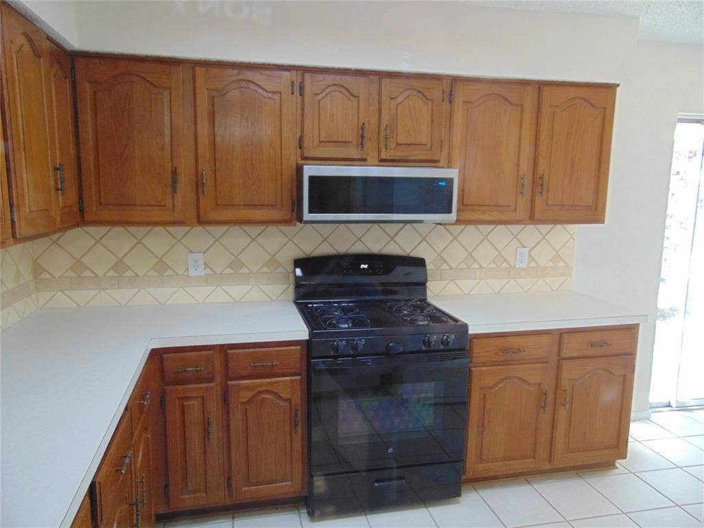 809 Broadmoor Drive, Mesquite, TX 75149 809 Broadmoor Drive, Mesquite, TX 75149