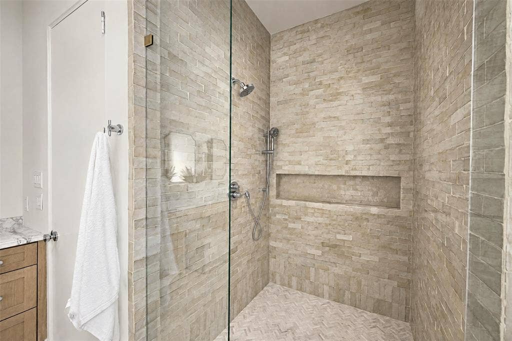 6106 Revere Place, Dallas, TX 75214