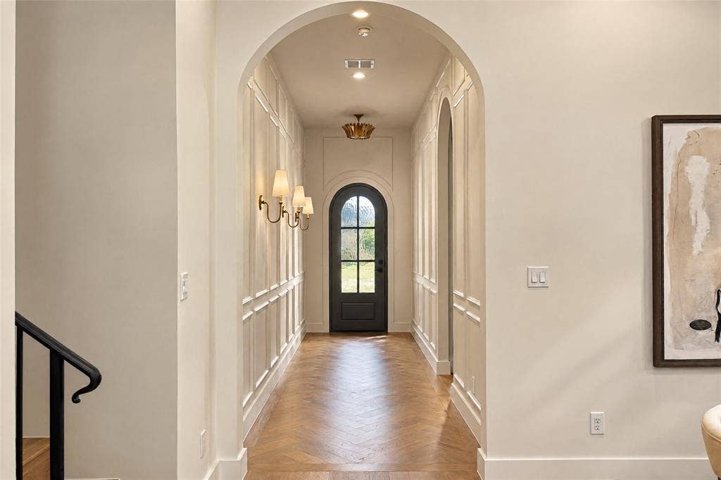 6106 Revere Place, Dallas, TX 75214