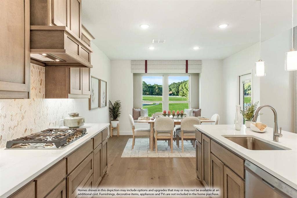556 Holiday Avenue, Waxahachie, TX 75165 556 Holiday Avenue, Waxahachie, TX 75165