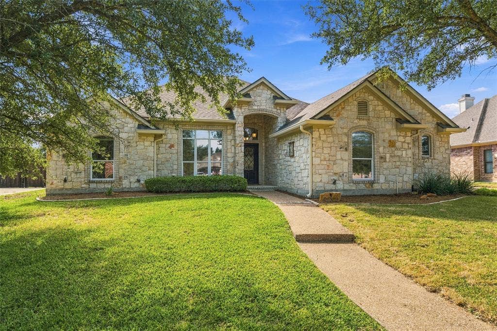 321 Canterbury Road, Waco, TX 76712