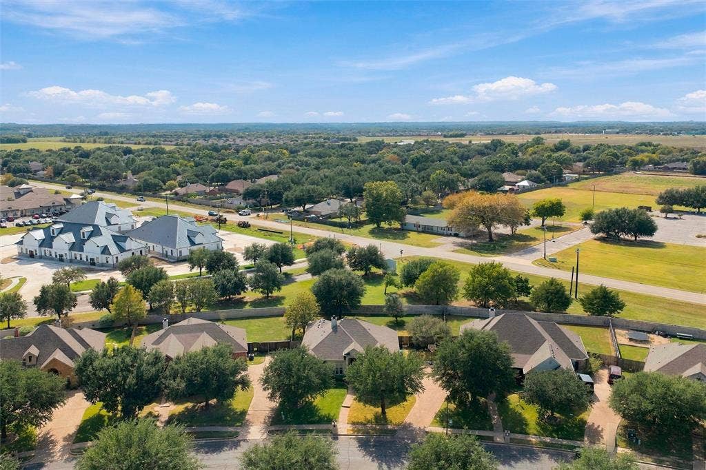 321 Canterbury Road, Waco, TX 76712