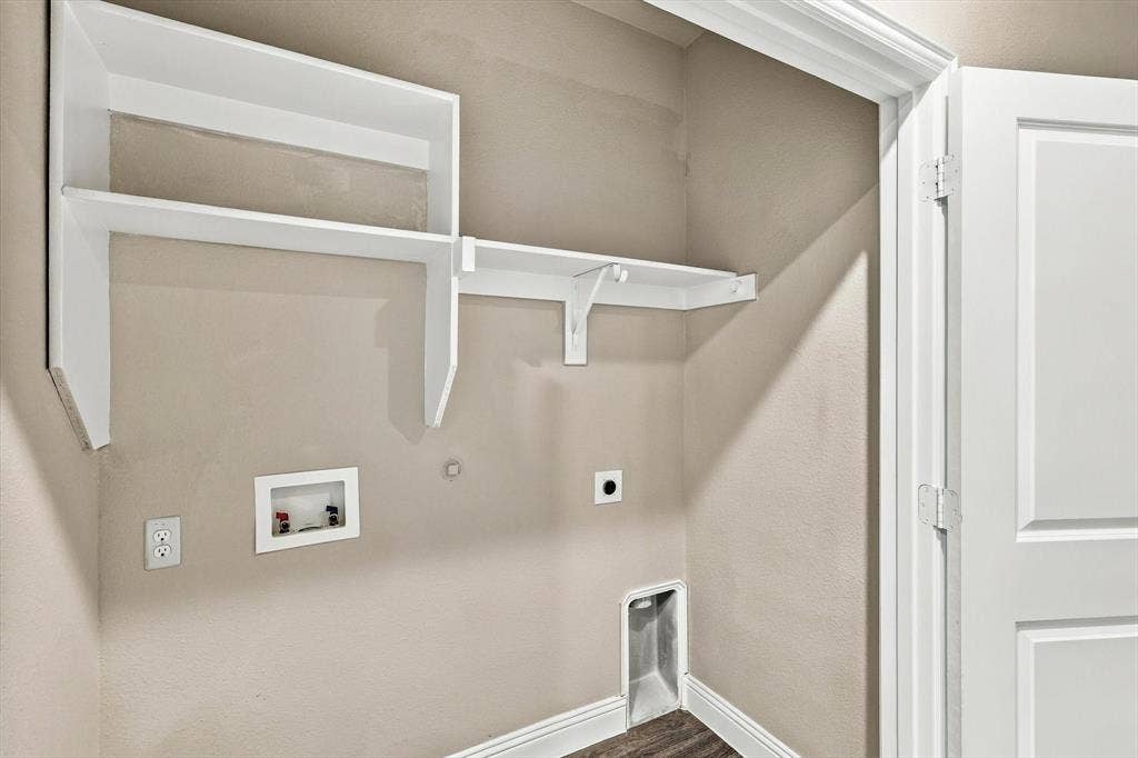4641 Piedras Lanzar Drive, McKinney, TX 75070 4641 Piedras Lanzar Drive, McKinney, TX 75070