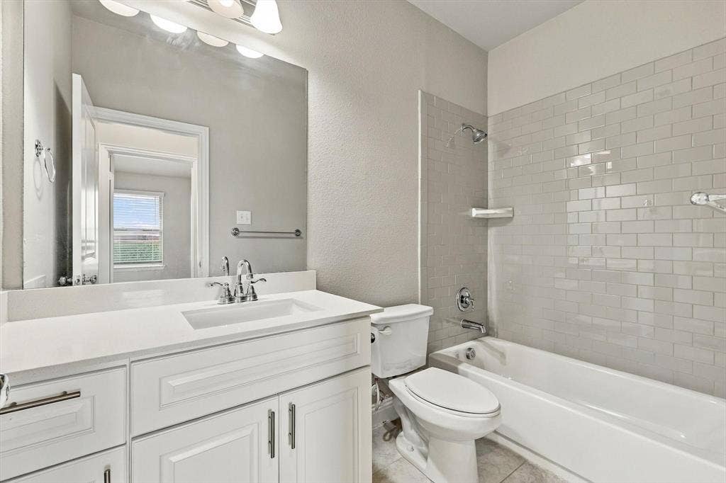 4641 Piedras Lanzar Drive, McKinney, TX 75070 4641 Piedras Lanzar Drive, McKinney, TX 75070