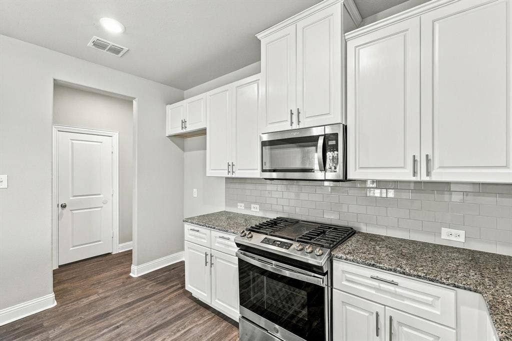 4641 Piedras Lanzar Drive, McKinney, TX 75070 4641 Piedras Lanzar Drive, McKinney, TX 75070