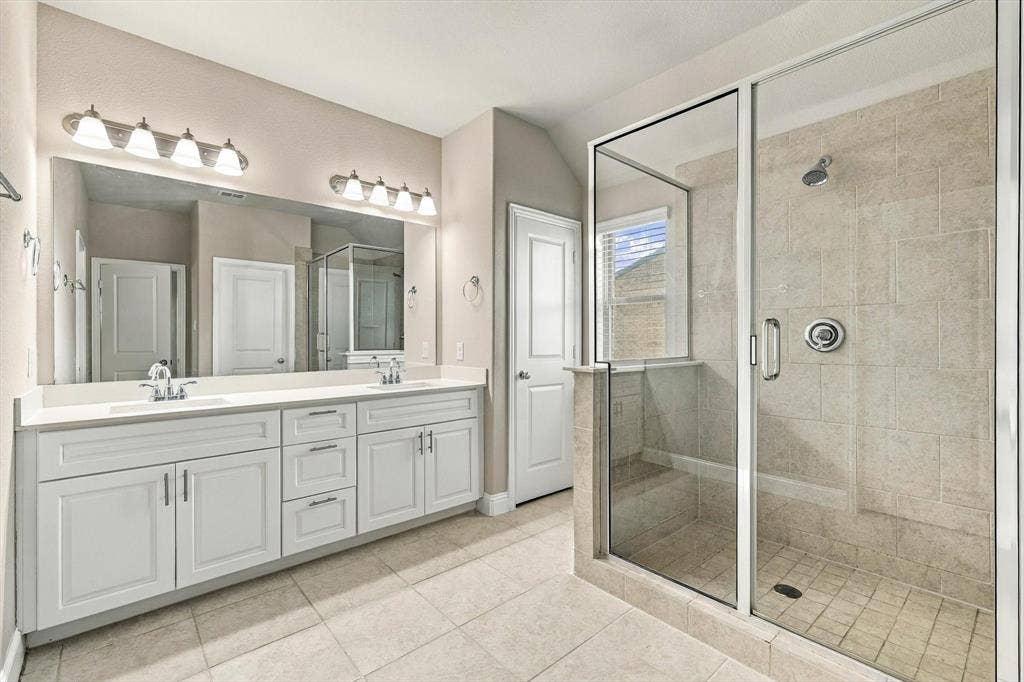 4641 Piedras Lanzar Drive, McKinney, TX 75070 4641 Piedras Lanzar Drive, McKinney, TX 75070