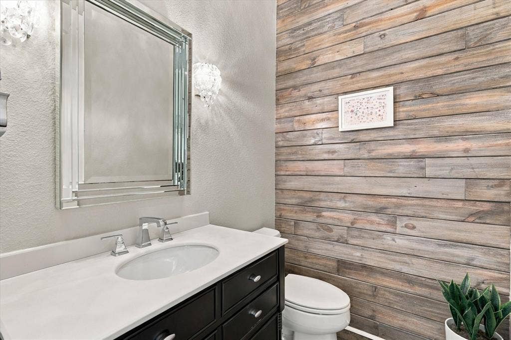 2717 Enid Drive, Plano, TX 75093 2717 Enid Drive, Plano, TX 75093