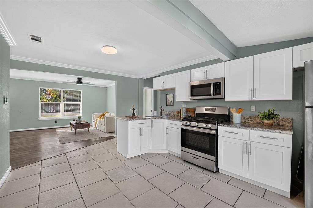 1812 Spring Lake Drive, Mesquite, TX 75149 1812 Spring Lake Drive, Mesquite, TX 75149