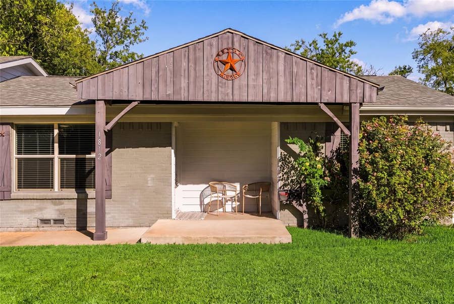 Property photo for 1812 Spring Lake Drive, Mesquite, TX