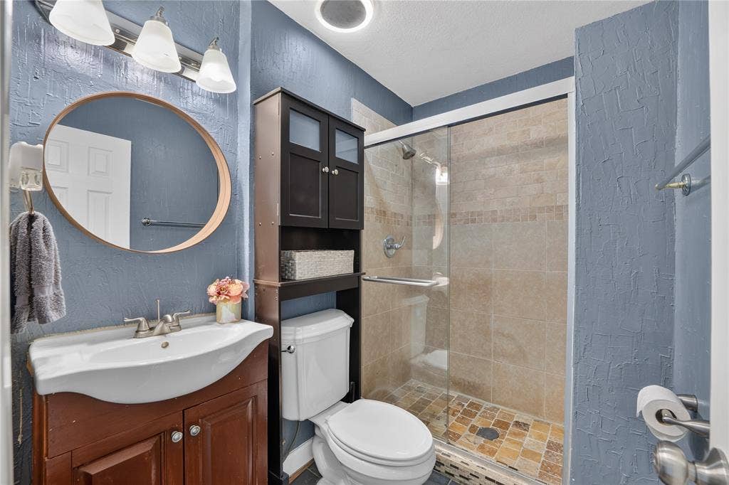 1812 Spring Lake Drive, Mesquite, TX 75149 1812 Spring Lake Drive, Mesquite, TX 75149