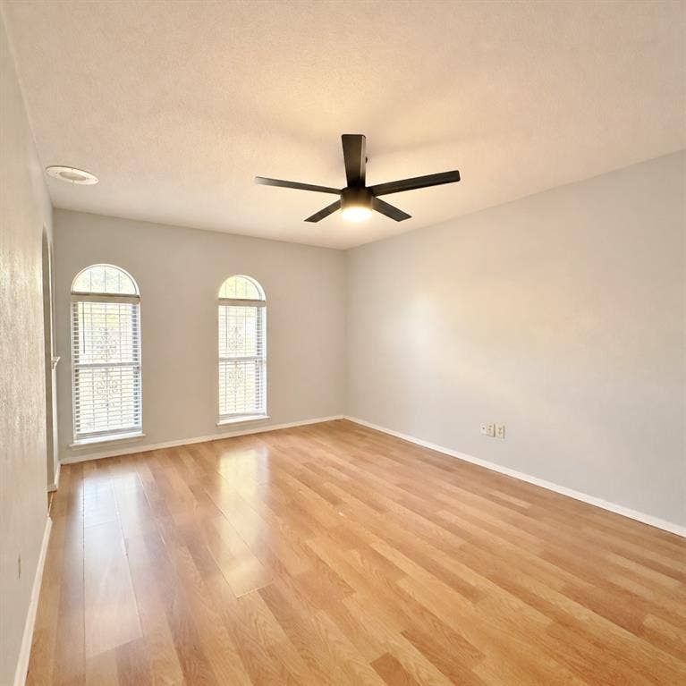 2705 Springlake Court, Irving, TX 75060 2705 Springlake Court, Irving, TX 75060