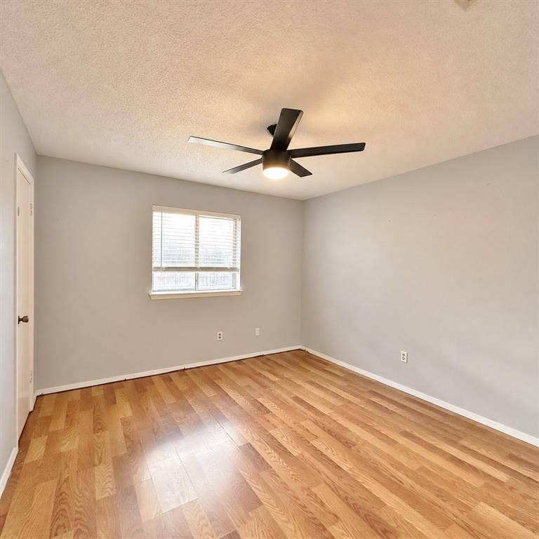 2705 Springlake Court, Irving, TX 75060 2705 Springlake Court, Irving, TX 75060