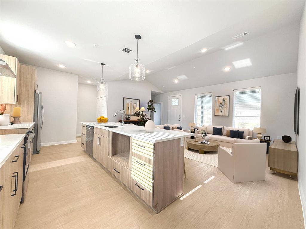 15503 Parvin Branch Way, #Floorplan C1G - Unit 604, Frisco, TX 75033 15503 Parvin Branch Way, #Floorplan C1G - Unit 604, Frisco, TX 75033