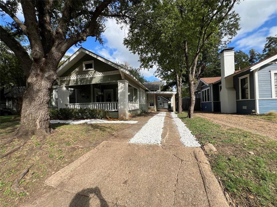 Property photo for 218 N Windomere, #C, Dallas, TX