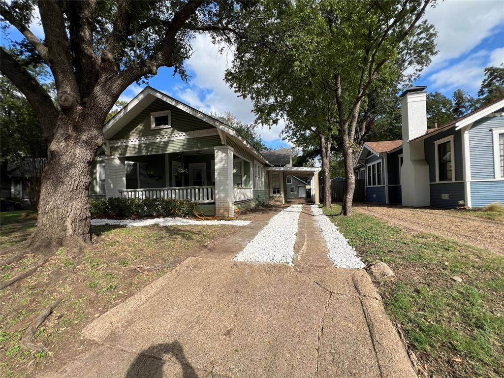 218 N Windomere, #C, Dallas, TX 75208 218 N Windomere, #C, Dallas, TX 75208