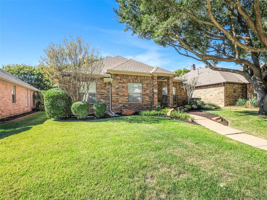 Property photo for 9021 Azinger Drive, Plano, TX