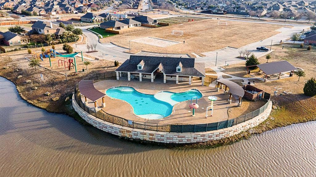 3037 Zinnia Street, Royse City, TX 75189 3037 Zinnia Street, Royse City, TX 75189