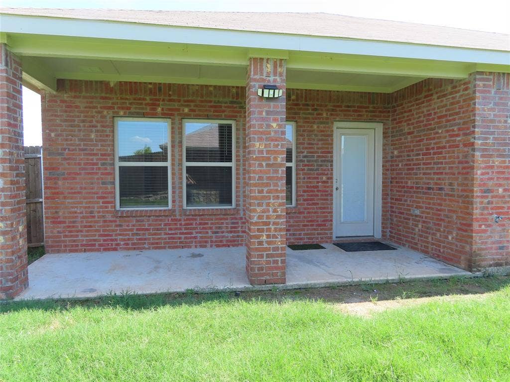 3037 Zinnia Street, Royse City, TX 75189 3037 Zinnia Street, Royse City, TX 75189