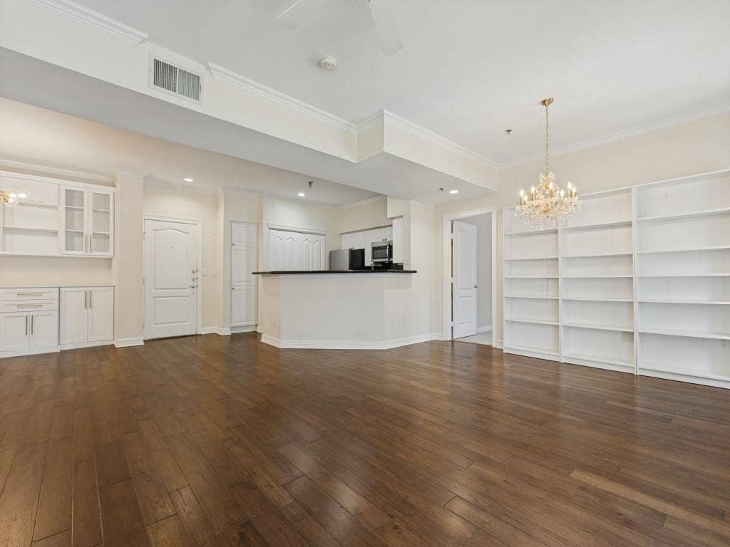 3400 Welborn Street, #316, Dallas, TX 75219 3400 Welborn Street, #316, Dallas, TX 75219