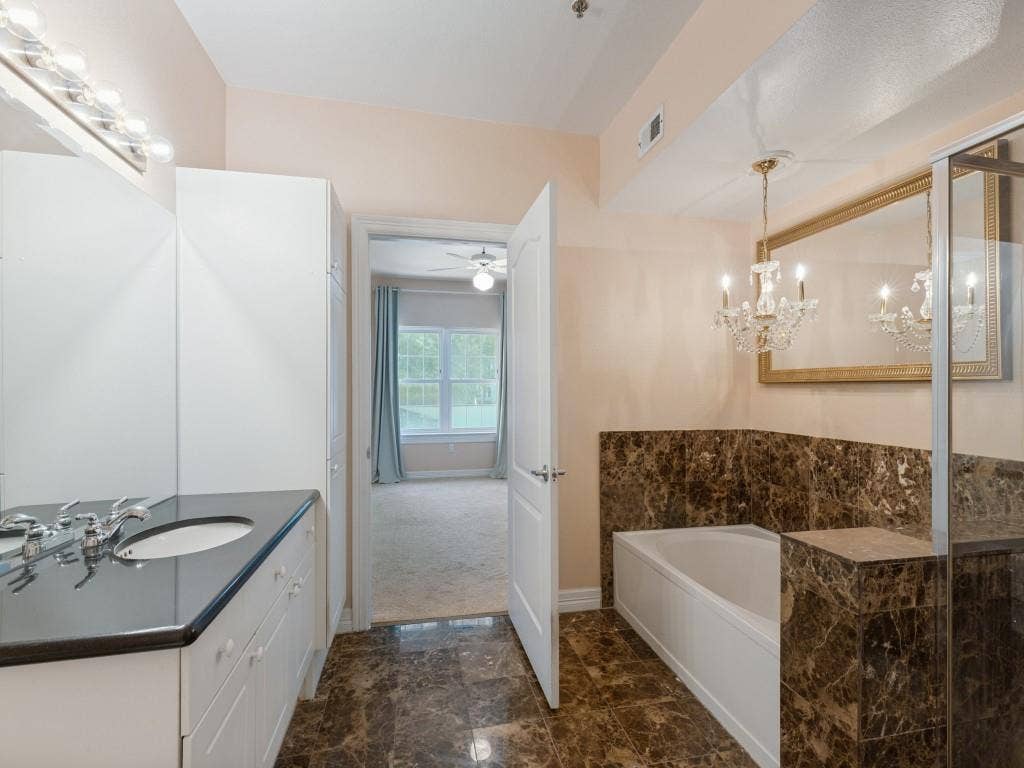 3400 Welborn Street, #316, Dallas, TX 75219 3400 Welborn Street, #316, Dallas, TX 75219