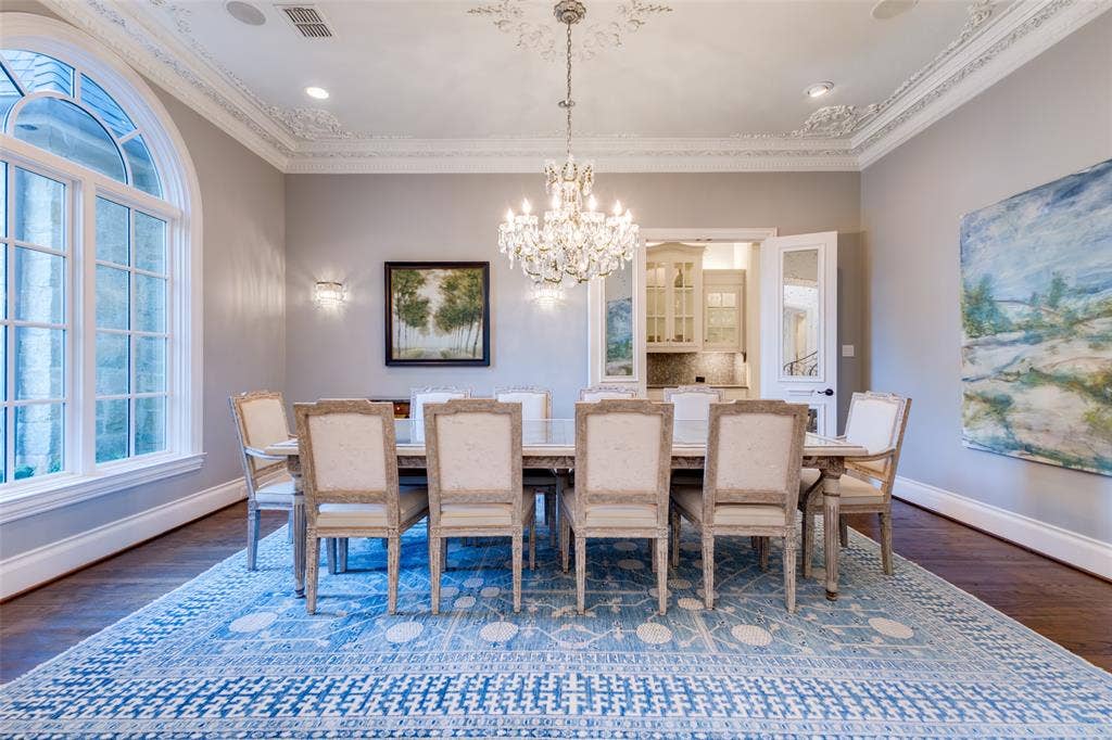 6131 Park Lane, Dallas, TX 75225 6131 Park Lane, Dallas, TX 75225