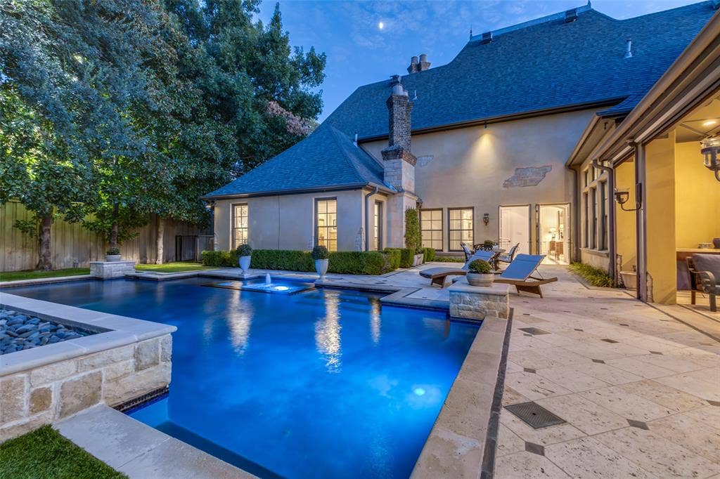 6131 Park Lane, Dallas, TX 75225 6131 Park Lane, Dallas, TX 75225