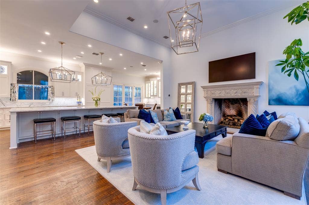 6131 Park Lane, Dallas, TX 75225 6131 Park Lane, Dallas, TX 75225