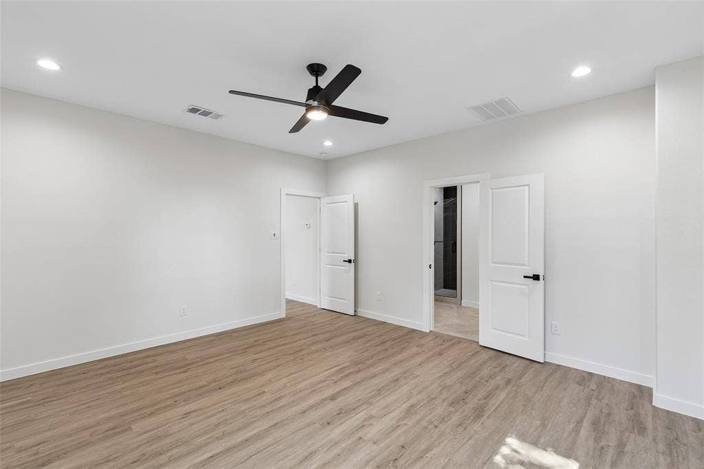 3324 Navaro Street, Dallas, TX 75212 3324 Navaro Street, Dallas, TX 75212