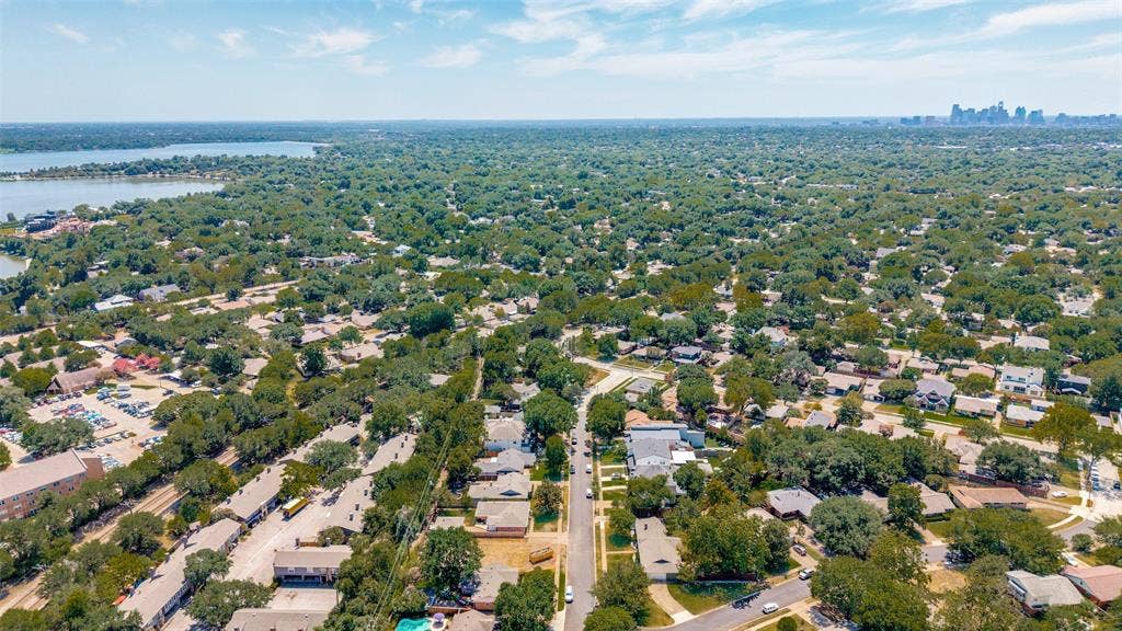 7321 Syracuse Drive, Dallas, TX 75214 7321 Syracuse Drive, Dallas, TX 75214