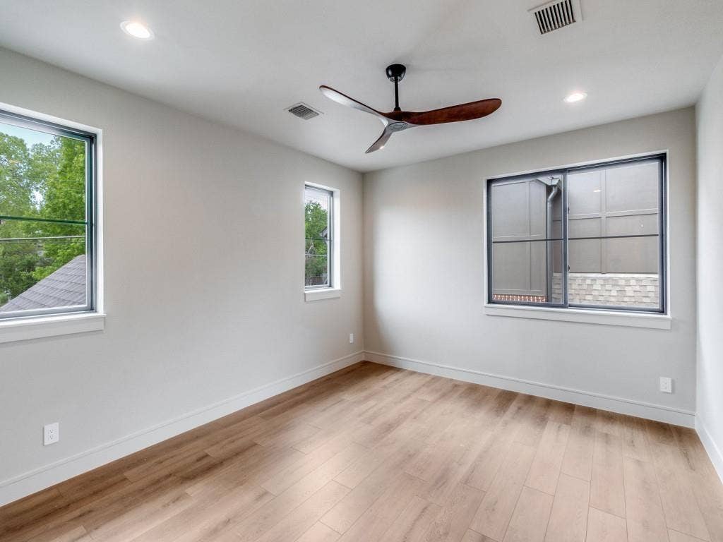 1622 Old Gate Lane, Dallas, TX 75218