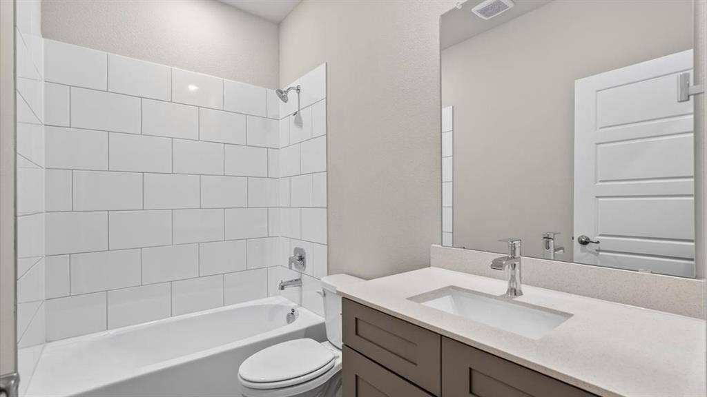 10413 SUNSET SHORE Drive, Grand Prairie, TX 76065 10413 SUNSET SHORE Drive, Grand Prairie, TX 76065