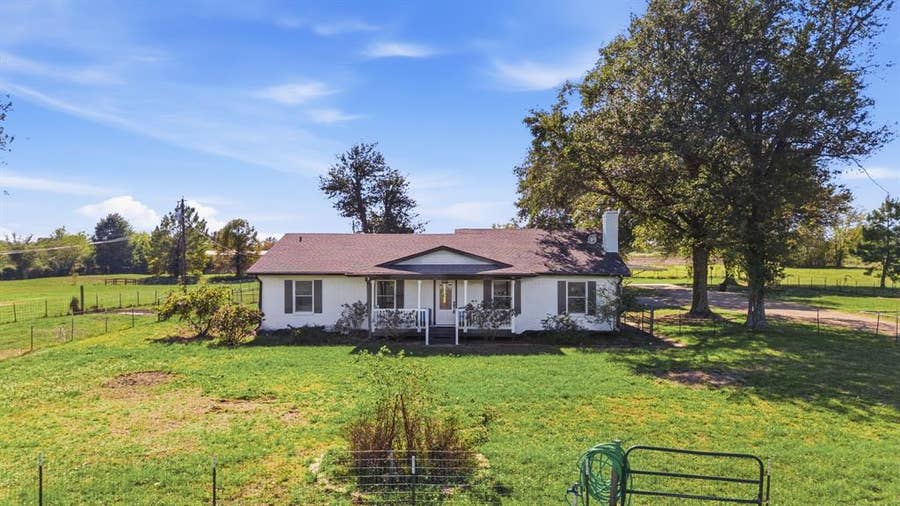 Property photo for 19549 St Hwy 64, Canton, TX
