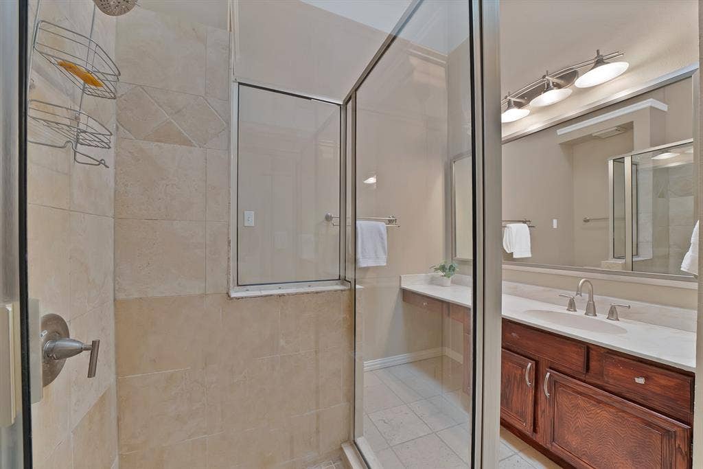 18040 Midway Road, #207, Dallas, TX 75287 18040 Midway Road, #207, Dallas, TX 75287