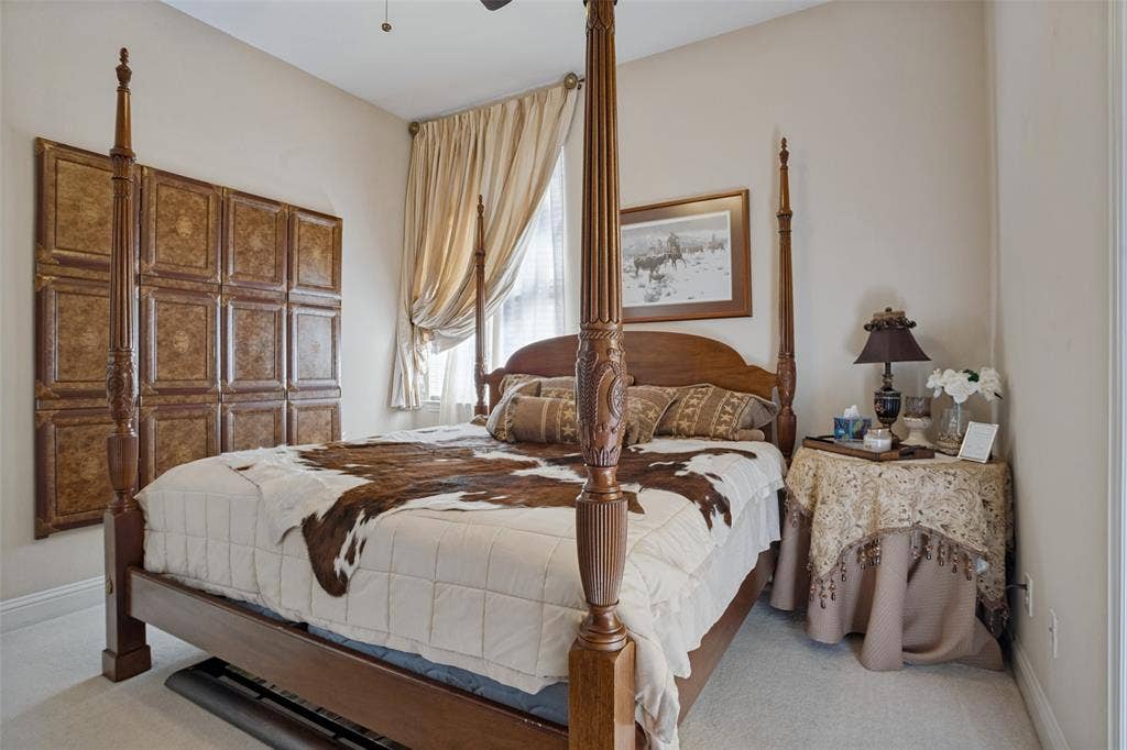 701 Crabapple Way, McKinney, TX 75072 Neutral wall palette and wall-to-wall carpeting
