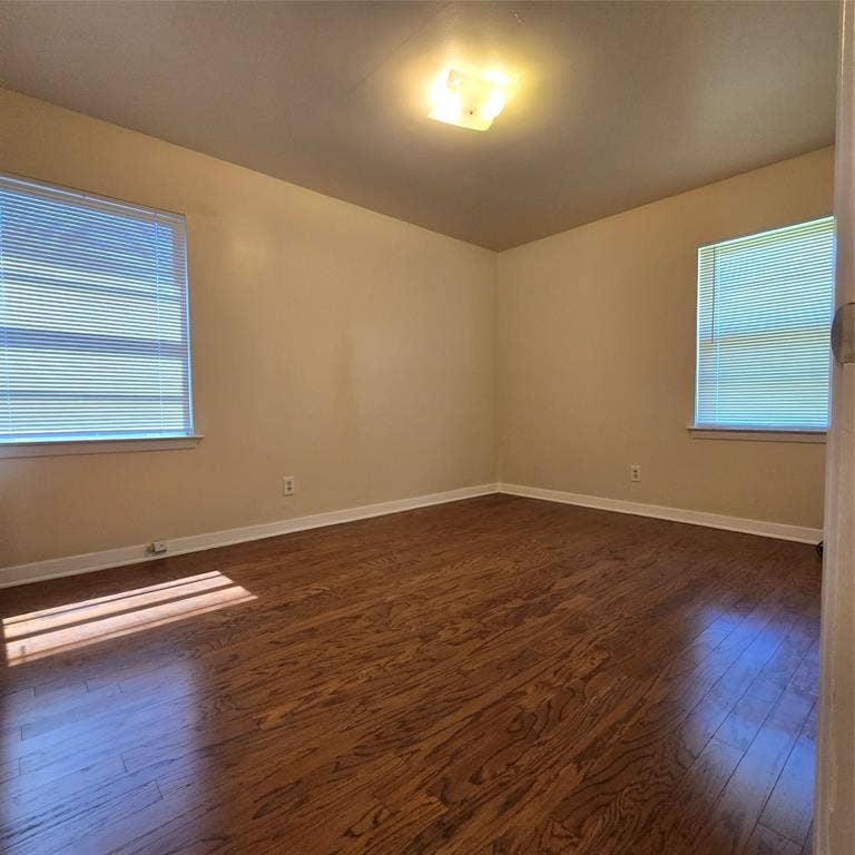 7215 Wilcox Drive, Dallas, TX 75232 7215 Wilcox Drive, Dallas, TX 75232