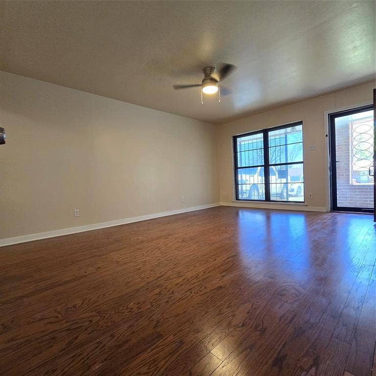7215 Wilcox Drive, Dallas, TX 75232 7215 Wilcox Drive, Dallas, TX 75232
