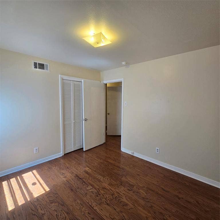 7215 Wilcox Drive, Dallas, TX 75232 7215 Wilcox Drive, Dallas, TX 75232
