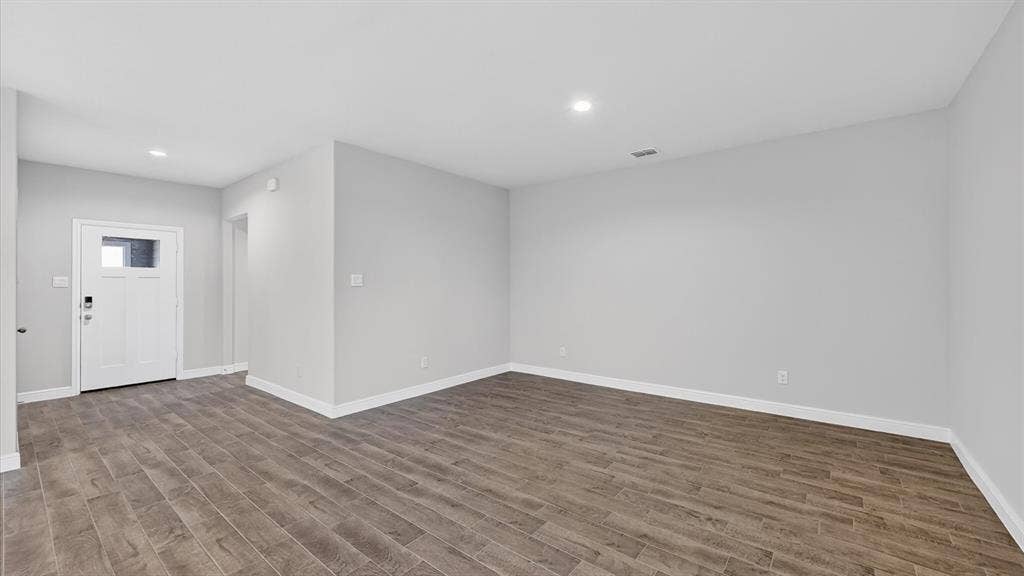 10425 SUNSET SHORE Drive, Grand Prairie, TX 76065 10425 SUNSET SHORE Drive, Grand Prairie, TX 76065