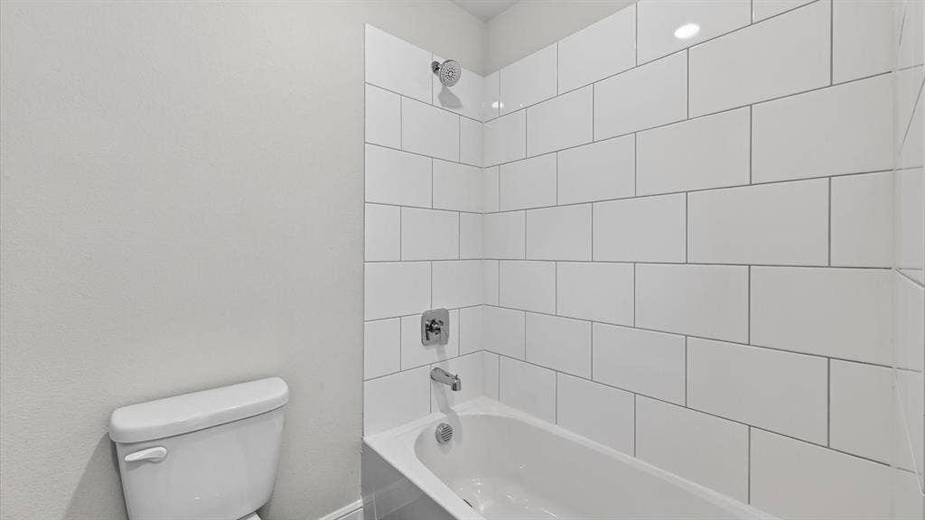 10425 SUNSET SHORE Drive, Grand Prairie, TX 76065 10425 SUNSET SHORE Drive, Grand Prairie, TX 76065