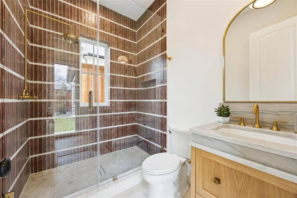 6860 Southridge Drive, Dallas, TX 75214 6860 Southridge Drive, Dallas, TX 75214