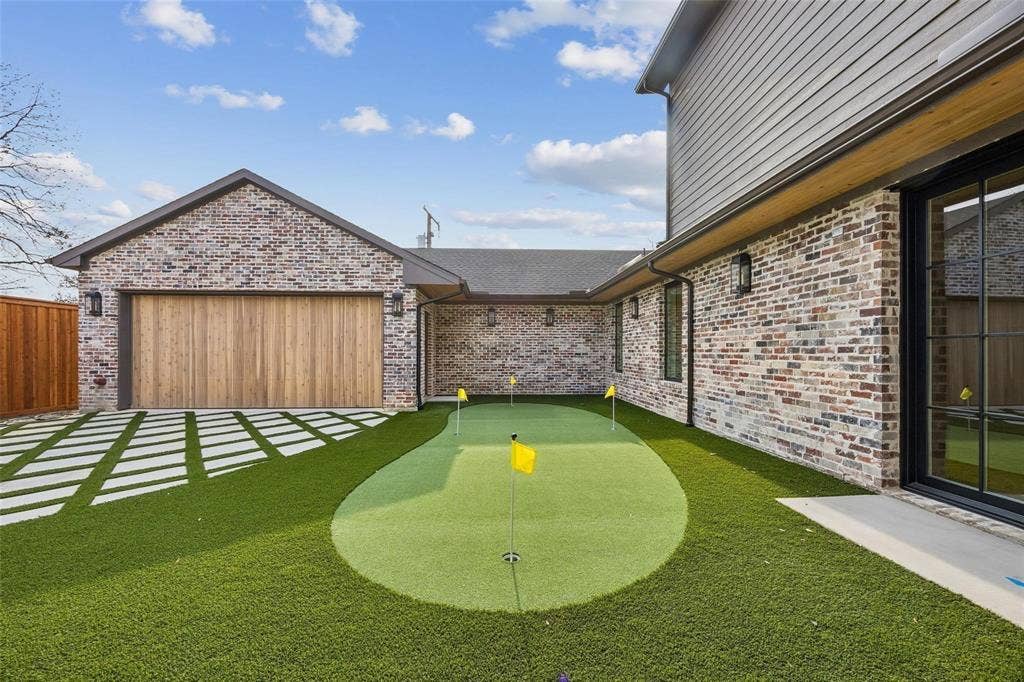 6860 Southridge Drive, Dallas, TX 75214 6860 Southridge Drive, Dallas, TX 75214