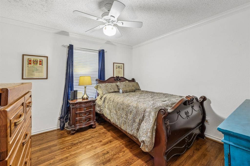 2110 Cooper Drive, Irving, TX 75061 2110 Cooper Drive, Irving, TX 75061