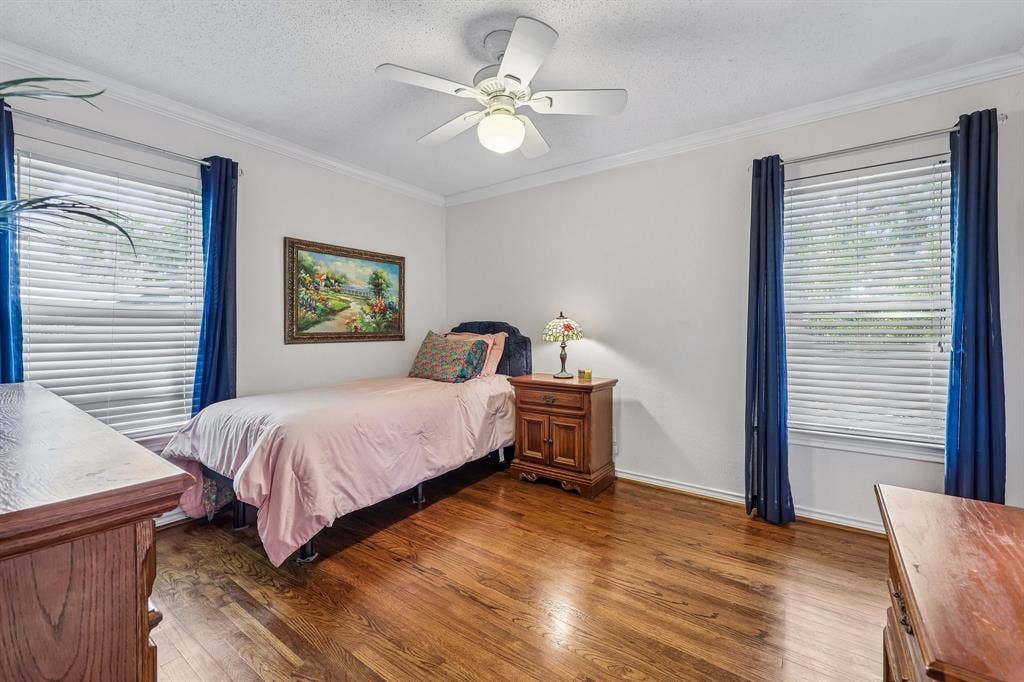 2110 Cooper Drive, Irving, TX 75061 2110 Cooper Drive, Irving, TX 75061
