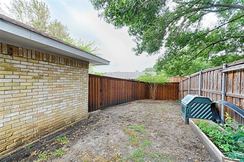 2904 Cross Bend Road, Plano, TX 75023 2904 Cross Bend Road, Plano, TX 75023