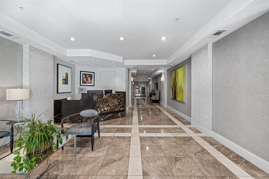 3225 Turtle Creek Boulevard, #810, Dallas, TX 75219 3225 Turtle Creek Boulevard, #810, Dallas, TX 75219