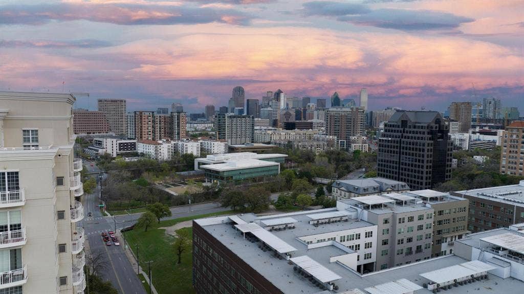 3225 Turtle Creek Boulevard, #810, Dallas, TX 75219 3225 Turtle Creek Boulevard, #810, Dallas, TX 75219