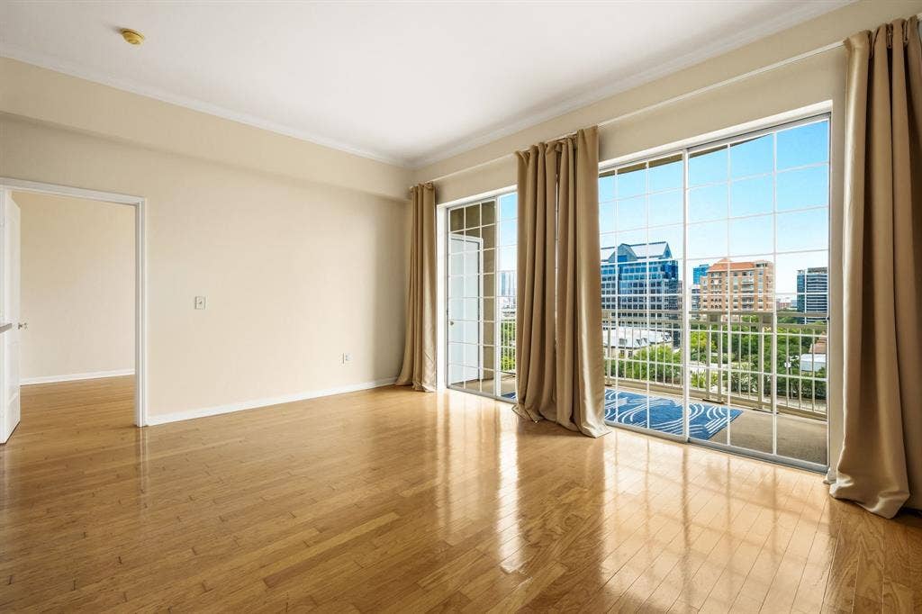 3225 Turtle Creek Boulevard, #810, Dallas, TX 75219 3225 Turtle Creek Boulevard, #810, Dallas, TX 75219