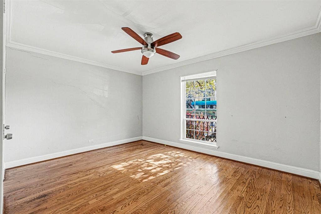 5222 Fleetwood Oaks Avenue, #111, Dallas, TX 75235 5222 Fleetwood Oaks Avenue, #111, Dallas, TX 75235